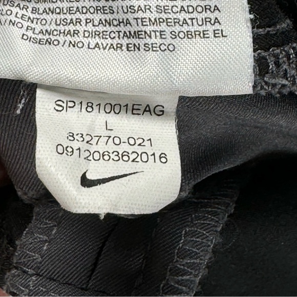 Nike Golf Flat Front Youth Large YL Shorts Boys Gray Dri-FIT School Uniform - Picture 6 of 6